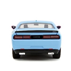 Pink Slips 1:24 2015 Dodge Challenger SRT Hellcat Die-Cast Car, Toys for Kids and Adults(Light Blue/Pink)