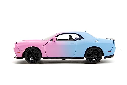 Pink Slips 1:24 2015 Dodge Challenger SRT Hellcat Die-Cast Car, Toys for Kids and Adults(Light Blue/Pink)