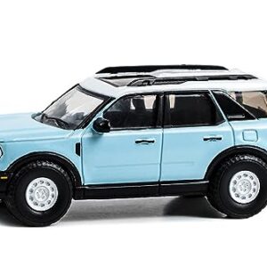 Greenlight 1:64 Showroom Floor Series 3-2023 Bronco Sport Heritage Limited Edition - Robin’s Egg Blue with Oxford White Roof 68030-E [Shipping from Canada]