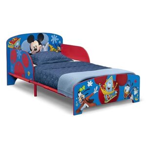 delta children mickey mouse wood & metal toddler bed, blue