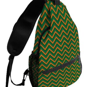 Sling Backpack, St. Patrick's Day Minimalist Green Retro Texture Waterproof Lightweight Small Sling Bag, Travel Chest Bag Crossbody Shoulder Bag Hiking Daypack for Women Men