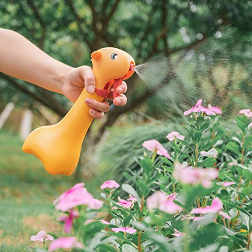 ljhnba Plastic Watering Can Plastic Lightweight Water Sprayer Watering Bottle For House Flower Plant Watering Can Indoor Plant Large