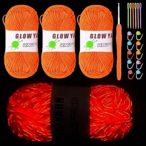 Halloween Yarn,Glow in the Dark Yarn for Crochet,Halloween-Specific Glow Yarn,Crafts Yarnfor Halloween Pumpkin Animals Candy Bag Case Halloween Crafts,Best Knitting Gifts for Halloween Decor. (Orange)