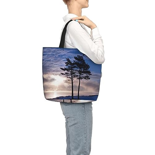 VACSAX Tote Bag for Women Reusable Shopping Bags Tree branch silhouette at dusk Print Shoulder Handbag Aesthetic Totes for Grocery