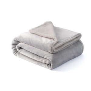 Mellowdy Faux Rabbit Fur Throw Blanket (Light Grey, 50x60) - Plush, Luxury, Silky, Fluffy Throw for Couch, Sofa, Bed, Loveseat, Home Décor