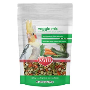 kaytee pet bird veggie mix for pet parakeets, cockatiels, conures, and parrots, 3.5 ounce