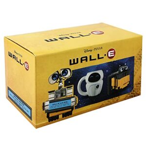 Bioworld Wall-E robot and Eve 2 PC 20 OZ. Sculpted Ceramic Mug Set