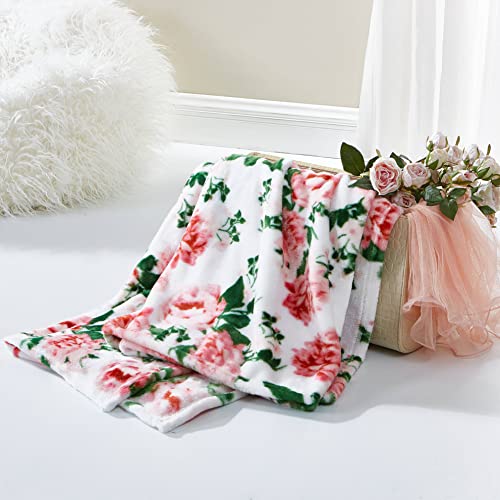 Betsey Johnson Home | Plush Collection | Throw - Ultra-Soft & Cozy Fleece, Lightweight & Luxuriously Warm, Perfect for Bed or Couch, Blooming Roses 50 x 70