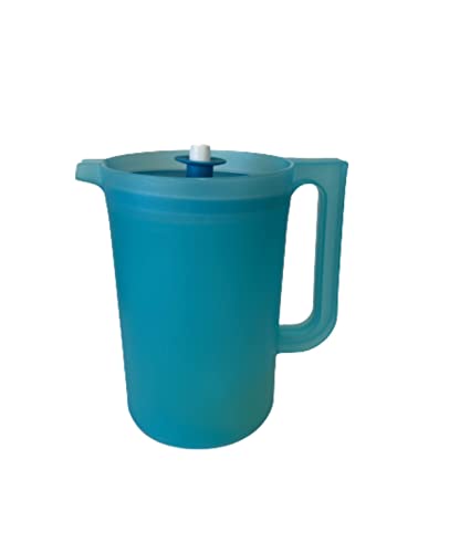 Tupperware 2 Quart Pitcher, in Aqua Blue