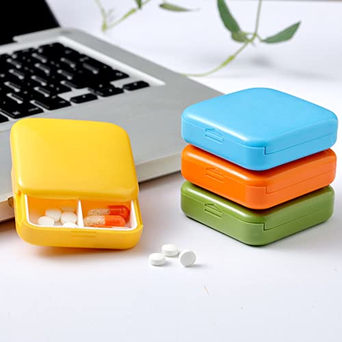 curfair Storage Box Storage Container Convenient Pill Box 2 Grids Waterproof ABS Push-pull Style Storage Organizer Pill Box Moisture Proof for Outdoor Household Supplies-Green