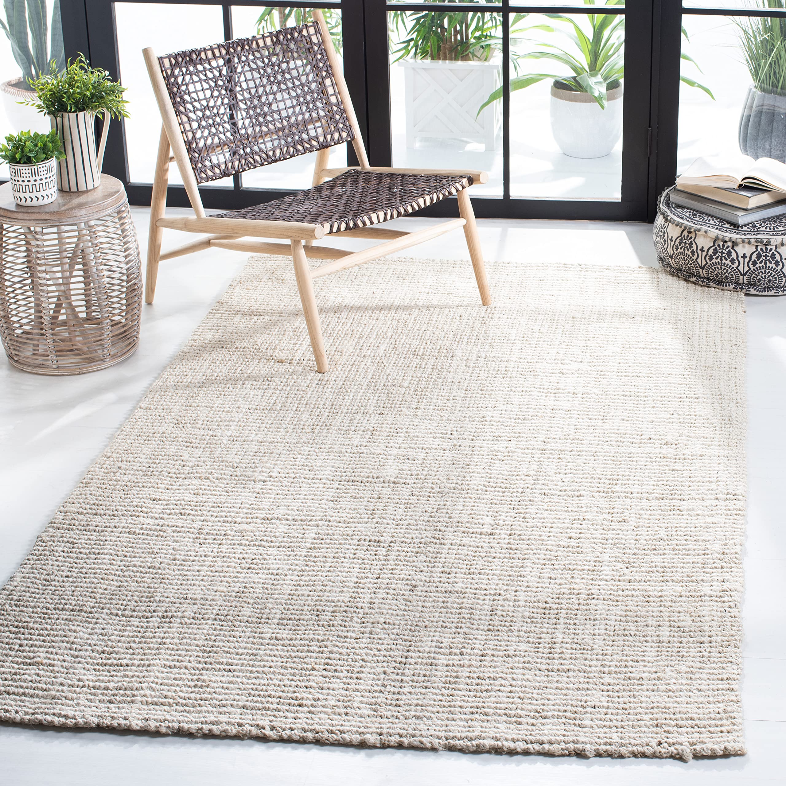 SAFAVIEH Natural Fiber Collection Area Rug - 8' x 10', Bleach & Ivory, Handmade Farmhouse Jute, Ideal for High Traffic Areas in Living Room, Bedroom (NF747B)