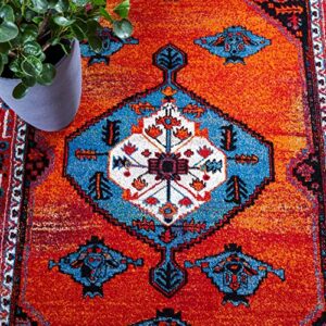 SAFAVIEH Vintage Hamadan Collection Area Rug - 9' x 12', Red & Blue, Traditional Oriental Medallion Design, Non-Shedding & Easy Care, Ideal for High Traffic Areas in Living Room, Bedroom (VTH262Q)