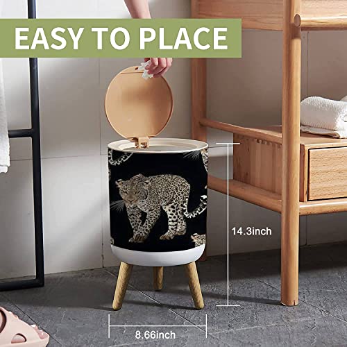 IBPNKFAZ89 Small Trash Can with Lid Sketch of Walks Leopard Seamless Leo Animal Print Garbage Bin Wood Waste Bin Press Cover Round Wastebasket for Bathroom Bedroom Kitchen 7L/1.8 Gallon