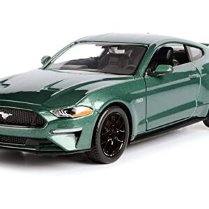 Motormax Toy 2018 GT 5.0 Green Metallic 1/24 Diecast Model Car by Motormax 79352