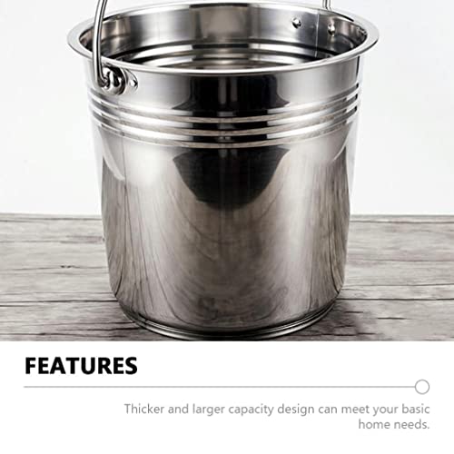 Yardwe Compost Bin Stainless Steel Compost Bucket Kitchen Countertop Odorless Compost Pail with Lid Food Waste Container with Carrying Handle for Outdoor Indoor Silver