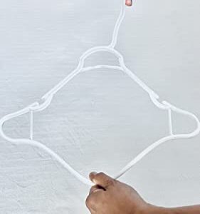 20 Recycled Plastic Hangers