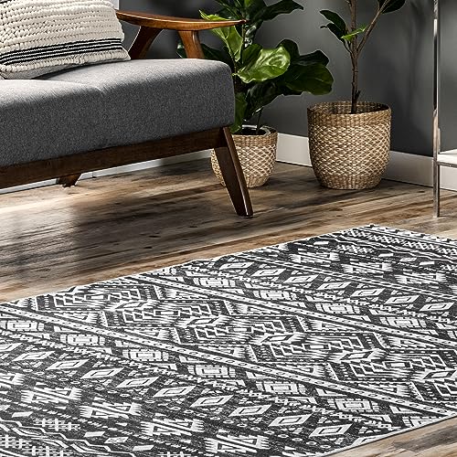 nuLOOM Madlyn Tribal Machine Washable Ultra Thin Area Rug, 4' x 6', Charcoal