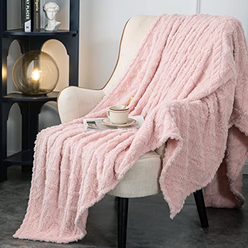 DaysU Sherpa Fleece Blanket, Throw Blanket for Couch Sofa Bed, Lightweight Fuzzy Soft Cozy Plush Warm Blankets for Winter, Pink Jacquard, Throw Size(50” x 60”)