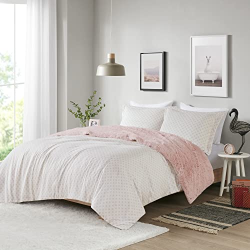 Intelligent Design Shaggy Faux Fur Cozy Reversible Comforter Set Petal Print Reverse, Modern All Season Lightweight Fuzzy Bedding with Matching Sham, Blush Full/Queen 3 Piece