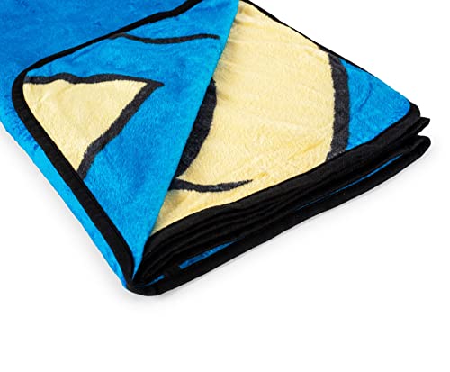 Sonic the Hedgehog Face Plush Throw Blanket | Fleece Blanket Cover, Cozy Sherpa Wrap For Sofa And Bed, Home Decor Room Essentials | SEGA Video Game Gifts And Collectibles | 45 x 60 Inches