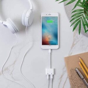 [2 in 1] Lightning Headphone Adapter 3.5mm AUX Audio Dongle Splitter Jack for iPhone Headphone Accessories Compatible with iPhone 14/13/XR/X 8 7/iPad Audio Earphone Adapter for All iOS System