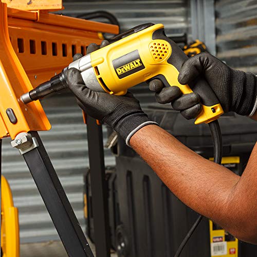 DEWALT Drywall Screw Gun, 6.5-Amp (DW268) , 0.25