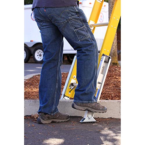 Werner PK70-1 Ladder Leveler with 2-Base Unit Attachments