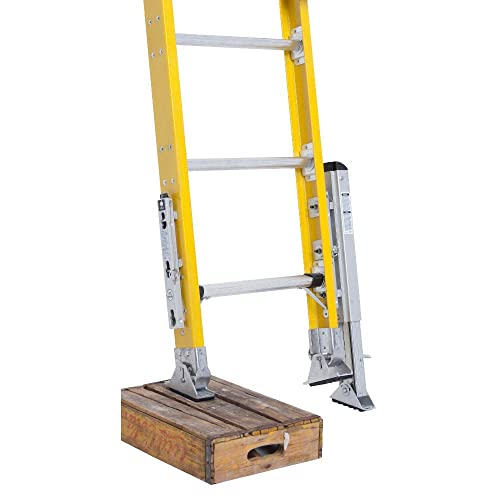 Werner PK70-1 Ladder Leveler with 2-Base Unit Attachments