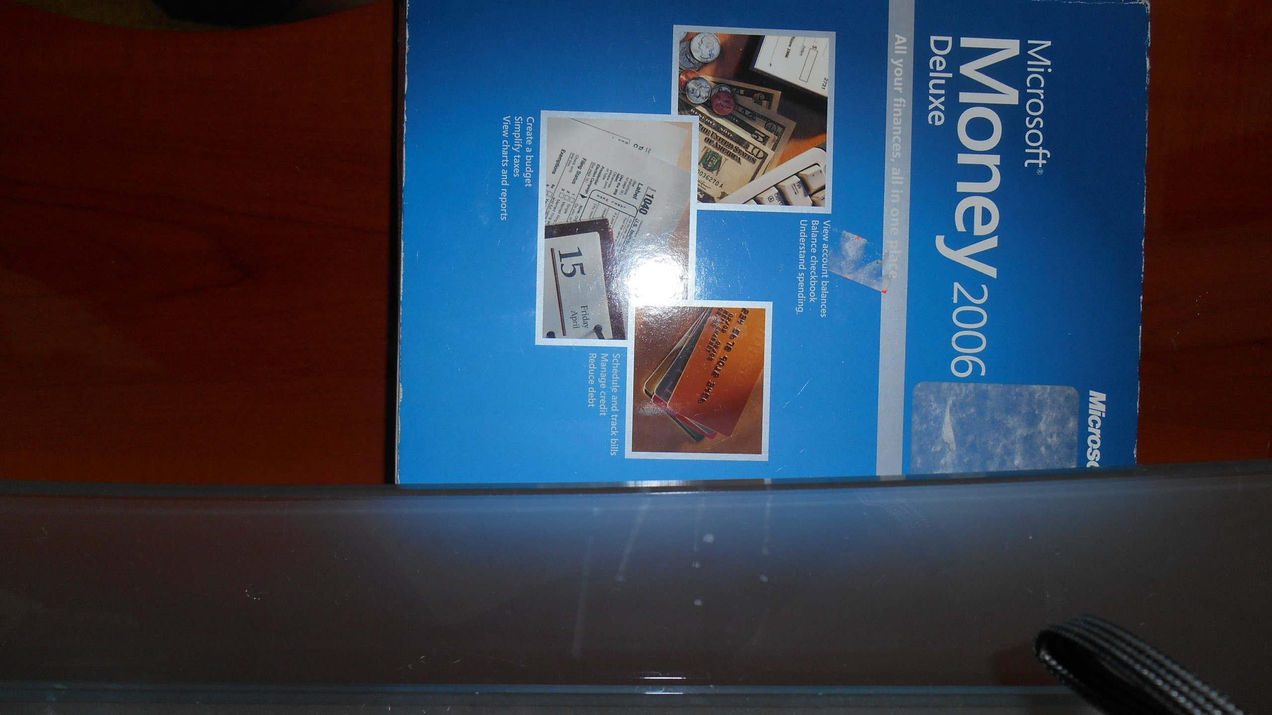 Microsoft Money 2006 Deluxe OLD VERSION