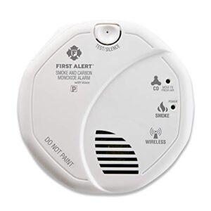 first alert sco501cn-3st wireless interconnected combination smoke and carbon monoxide alarm with voice location, battery operated