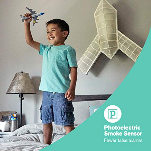 First Alert SCO501CN-3ST Wireless Interconnected Combination Smoke and Carbon Monoxide Alarm with Voice Location, Battery Operated