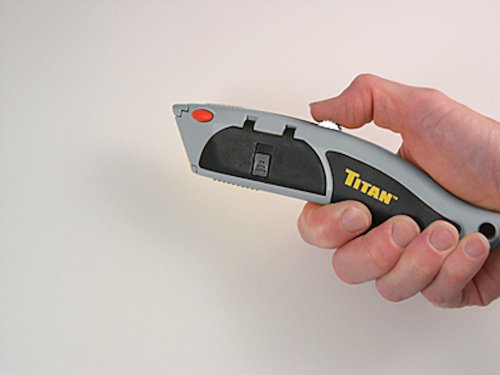 Titan 11026 Auto-Loading Utility Knife