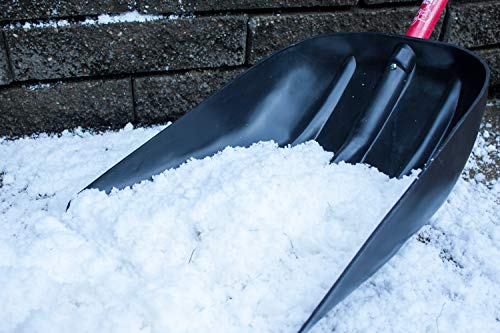 Bully Tools 92400 Snow/Grain Shovel. Fiberglass Dgrip Handle.