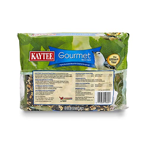 Kaytee Wild Bird Gourmet Seed Cake For Cardinals, Chickadees, Juncos, Titmice, Woodpeckers and More, 2 Pounds