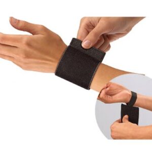 Mueller Wrist Support withloop Elastic, Black, One Size