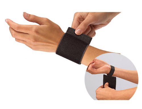 Mueller Wrist Support withloop Elastic, Black, One Size