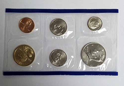 2005 P & D Mint Set in Original U.S. Government Packaging 22-Coins