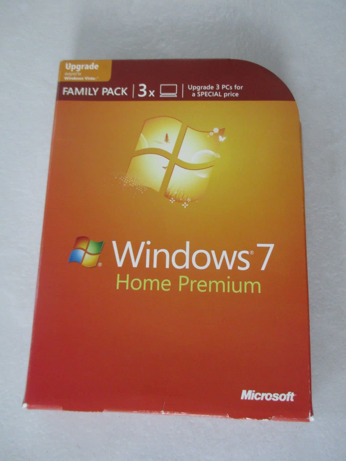 Microsoft Windows 7 Home Premium Upgrade Family Pack (3-User) [Old Version]