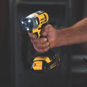 DEWALT 20V MAX* Cordless Drill Impact Driver Kit, 1/4-Inch (DCF885C2)