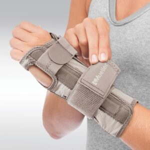 Mueller Sports Medicine Reversible Wrist Stabilizer with Splint for Men and Women - Compression Wrist Support for Carpal Tunnel, Arthritis, Tendinitis Relief, Taupe, Large/X-Large