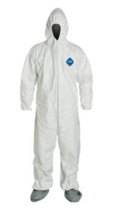 tyvek ty122s-lg coveralls with elastic wrist/ankle & hood/boot, large, 25/case.