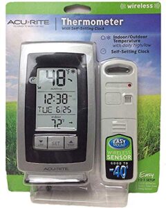 acurite digital indoor / outdoor wireless thermometer 00754w4 with self-setting clock and daily high/low
