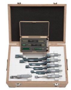 mitutoyo 103-907-40 outside micrometer set with standards, 0-6" range, 0.0001" resolution, 6 pieces