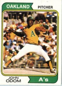 1974 topps baseball card #461 john odom