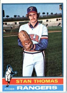 1976 topps baseball card #148 stan thomas