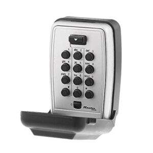 master lock wall mount key lock box with push button for house keys, outdoor key safe with combination lock, 5 key capacity, 5423d , black