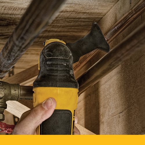 DEWALT Oscillating Tool, 3-Amp, Includes Wood Blades, Sandpaper and Tool Bag, Corded (DWE315K)