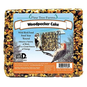 woodpecker seed cake,8 pack,2.5lbs each