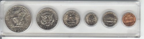 1973 BIRTH YEAR COIN SET- 6 COINS- EISENHOWER DOLLAR, KENNEDY HALF DOLLAR, QUARTER, DIME, NICKEL, AND CENT- ALL DATED 1973 AND DISPLAYED IN A HARD PLASTIC CASE- COINS ARE UNCIRCULATED