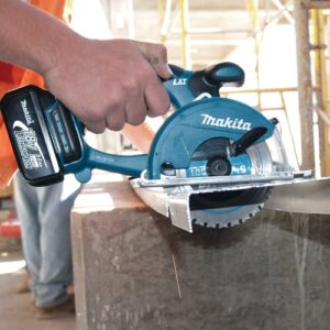 Makita XSC01Z 18V LXT Lithium-Ion Cordless 5-3/8" Metal Cutting Saw, Tool Only